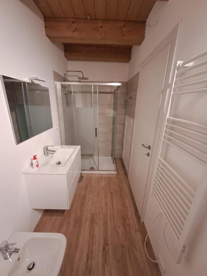 Casa Zafferano - Apartment With Garden Corno di Rosazzo Luaran gambar